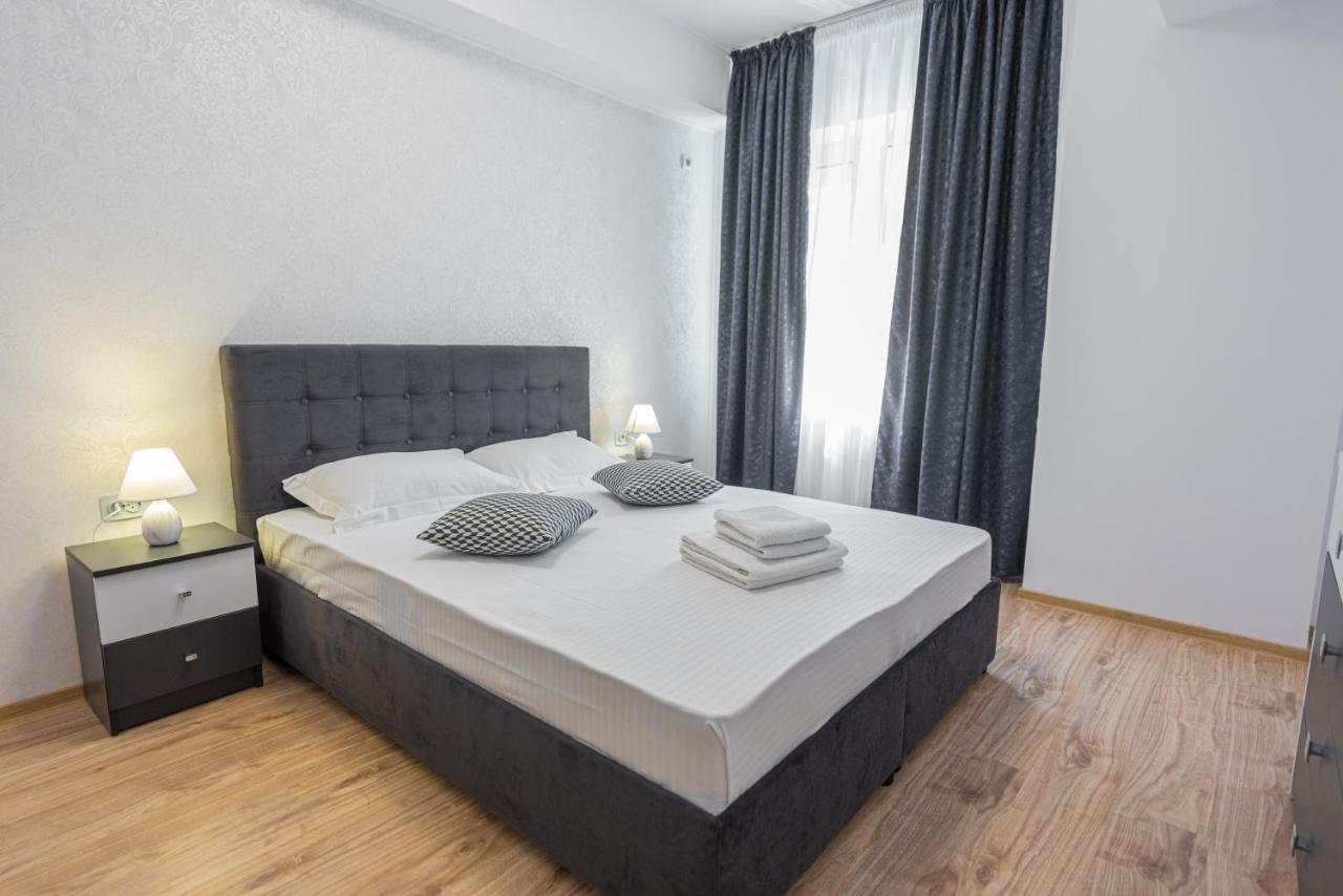 Moonlight Sky Mamaia Apartment Esterno foto