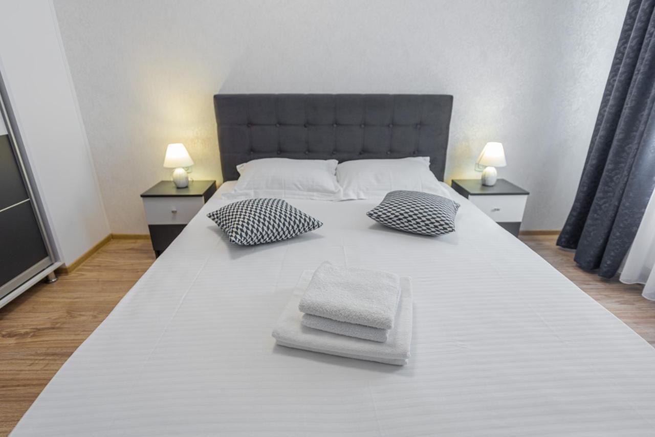 Moonlight Sky Mamaia Apartment Esterno foto