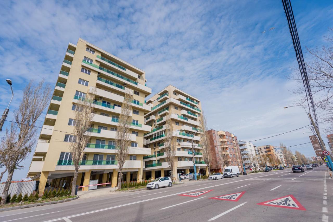 Moonlight Sky Mamaia Apartment Esterno foto